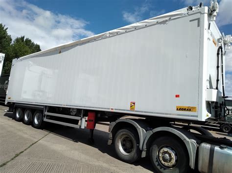 tractor unit walking floor combination hire nrg riverside