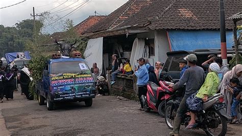 Live Karnaval Banteng Wiyurejo Pujon Karnaval Bantengan