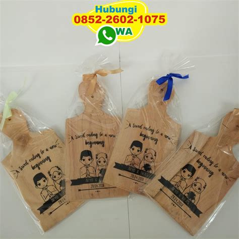 Talenan Kayu Rosiana Custom | Souvenir Pernikahan