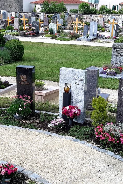 Friedhof Herbrechtingen Urnengarten Profriedhof Vielfalt Der