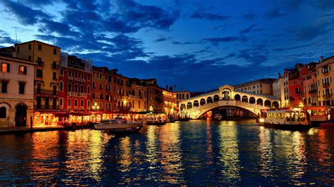 Venice Canal Wallpapers - Top Free Venice Canal Backgrounds - WallpaperAccess