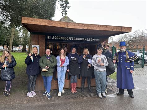 Alton’s Pancake Race – A flipping good time! – Alton Town Council