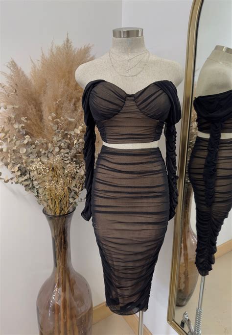 Shasta Off Shoulder Piece Set Black Nude Ale Accessories