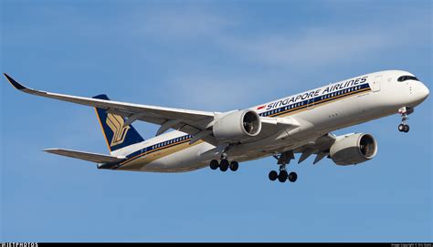 V Shq Airbus A Singapore Airlines Eric Esots Jetphotos