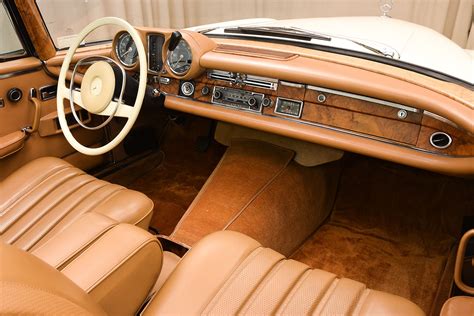 1968 Mercedes Benz 280se Convertible