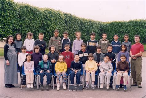 Photo De Classe CE1 De 2001 ECOLE MARCEL CACHIN Copains D Avant