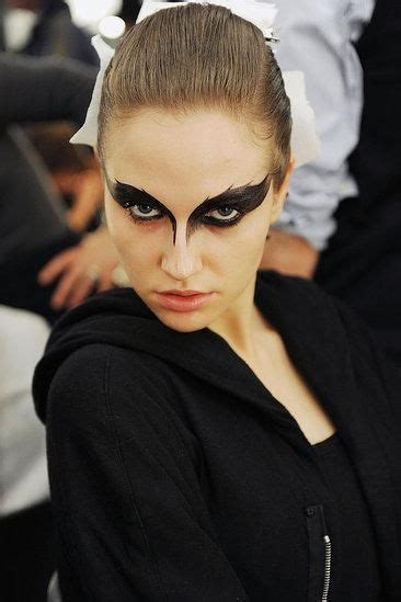 Black Swan Makeup - Mugeek Vidalondon