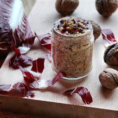 Pesto Di Radicchio Sa Che Cucine Preparazioni Base Condimenti