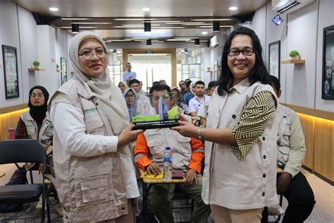 Pegadaian Kanwil Ix Jakarta 2 Ajak Pegiat Bank Sampah Jadi Agen Pegadaian Kampus Pedia