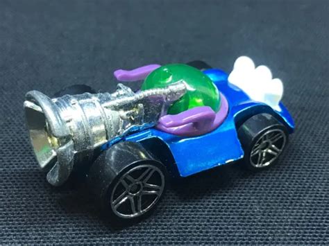 HOT WHEELS ALIEN Disney Pixar Collectable Scale EUR PicClick FR