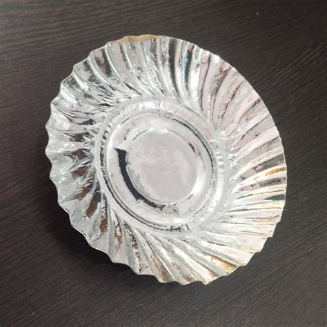 Inch Wrinkle Silver Foil Paper Plate At Rs Piece Hiran Magri