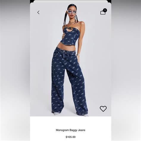 8 Hot Sexy Megan Zelly Bikini Pics