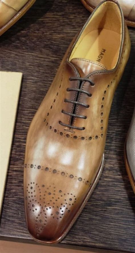 Luxury Western Style Two Tone Shoeshandmade Cap Toe Leather Brogue Lace Up Cheap Price Sale