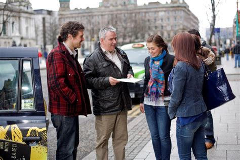 A Belfast E A Derry Sulle Tracce Degli Accordi Che Anni Fa Posero