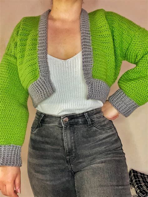 Cropped Cardigan Finished R Crochet