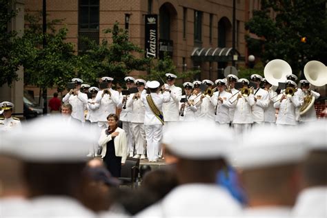 DVIDS - Images - U.S. Navy Ceremonial Band performs at Navy Memorial for Memorial Day Wreath ...