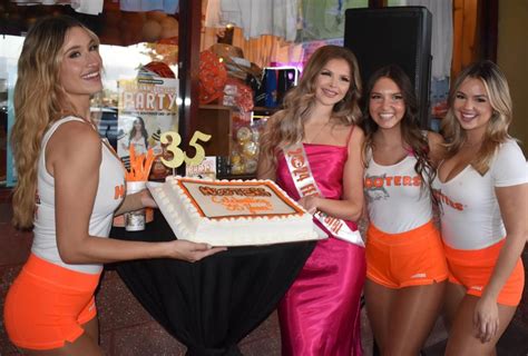 Hooters Abruptly Closes Dozens Of Locations Across Us Including These