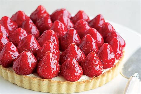 Strawberry And Cream Tart