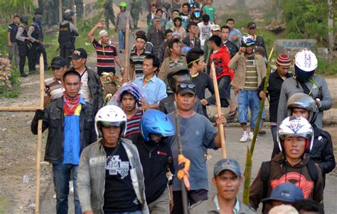 Bentrok Di Lampung Pemuda Bali Serukan Penghentian Konflik