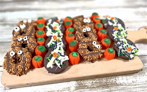 Girl Scout Halloween Party Ideas Laura Kellys Inklings