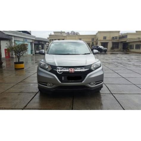 Mobil Bekas Honda Hrv E Cvt At Facelift Silver Harga Murah Normal