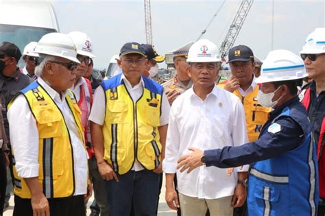 Menko Muhadjir Blusukan Cek Kesiapan Jalan Tol Untuk Mudik Idulfitri