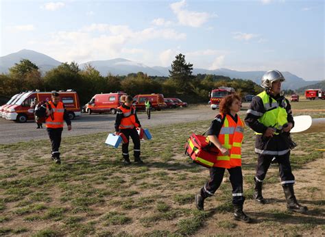 Hautes Alpes Exercice Autour D Un Crash Sur L A Rodrome De Gap Tallard