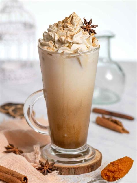 Homemade Iced Pumpkin Spice Latte Starbucks Copycat Sugaryums