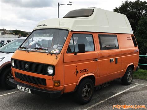 Volkswagen T3 Westfalia Camper Van 1983 Retro Wheels Dot Cool