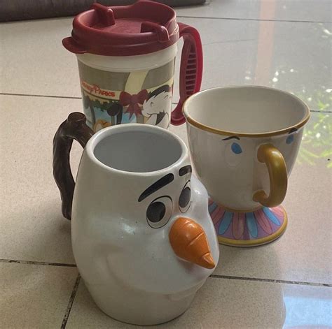 Original Disney characters mugs on Carousell