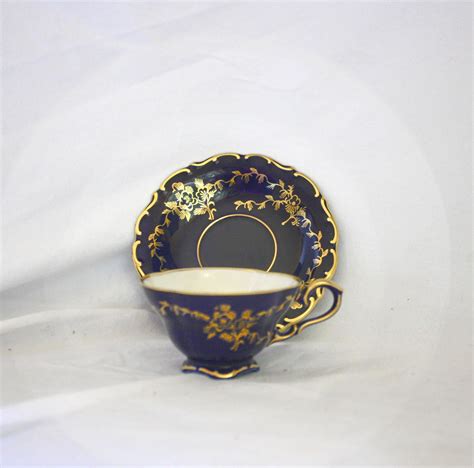 Vintage Lindner Kueps Bavaria Echt Cobalt Blue And Gold Demitasse Cup