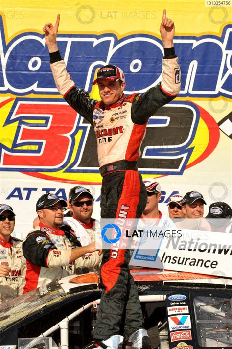 23 25 April 2009 Talladega Alabama USA David Ragan Celebrates In