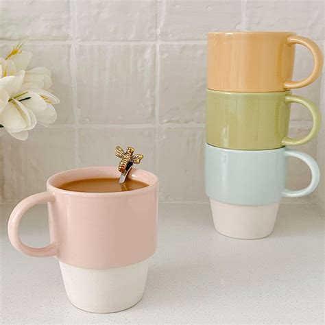 Flora Set Of 4 Nesting Mugs Linen Chest