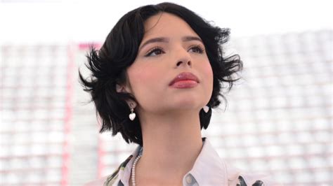 Ángela Aguilar Rompe El Silencio Sobre Su Supuesta Boda Con Christian Nodal Y Revela Si Está