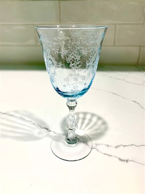 Elegant Vintage Fostoria Navarre Blue Water Wine Glass Claret