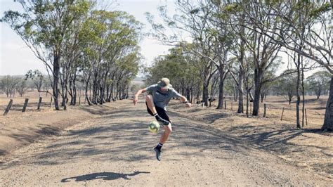 Australias Jed Hockin Claims Guinness World Record For Juggling Toilet