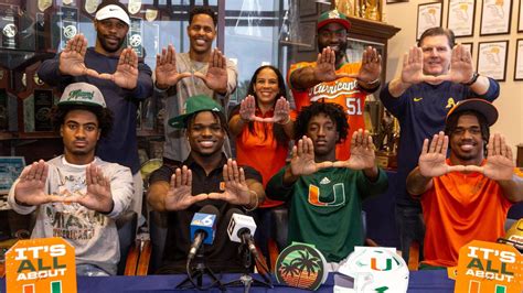 Miami Hurricanes Soar To Top Class On Signing Day Miami Herald