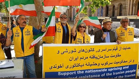 Sydney Australia—october 15 2022 Iranian Resistance Supporters