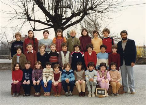 Photo De Classe CM1 De 1981 Ecole Desmoulins Tullins Copains D Avant