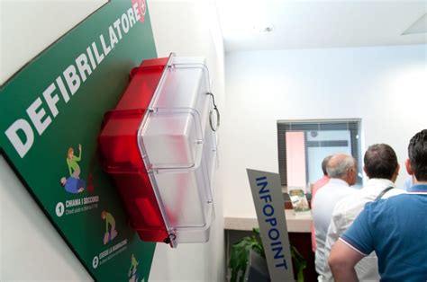 Publiservizi Dona Defibrillatori Alla Citt Di Caserta Conferenza