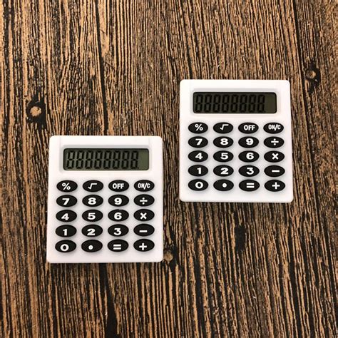 Mini calculadora electrónica para estudiantes sum Grandado