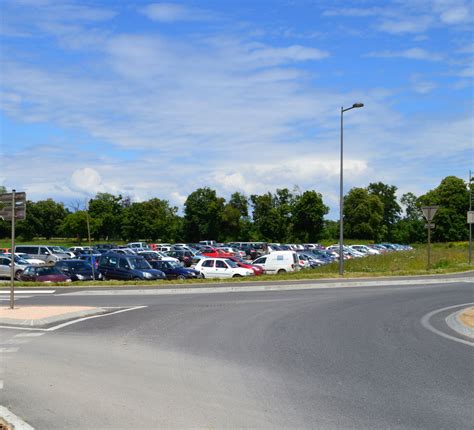 Veigy Foncenex Les Parkings Relais Seront D Sormais Payants