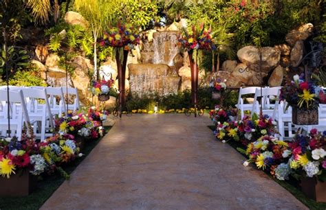 Waterfall wedding, Beach wedding, Wedding venues