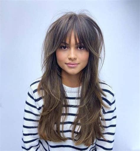 23 Stylish Cool Hairstyles For Big Foreheads Long Hair Styles Long Hair Cuts Hair Styles