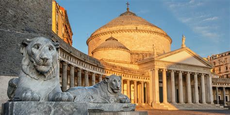 10 curiosità su Napoli per scoprirne la vera anima partenopea