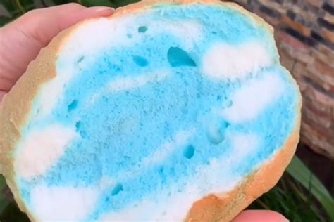 Resep Cloud Bread Yang Lagi Viral Di Tiktok Warnanya Cantik Banget