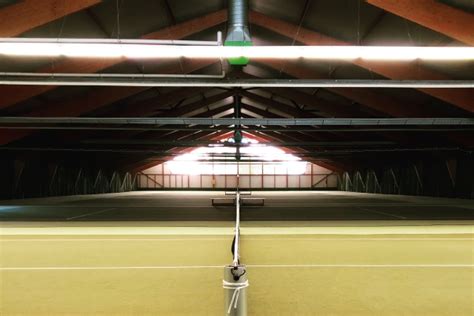 What Are Tennis Courts Made Of? (The 11 Surfaces) - My Tennis HQ