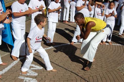 Fundação Internacional Capoeira Artes das Gerais Muriaé MG 8