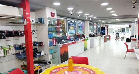 Lenovo Exclusive Showroom In Anna Nagar Chennai India Dotcom Stores