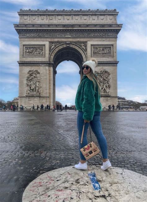 The 8 Style Mistakes Parisian Women Never Make Paris Pictures Paris